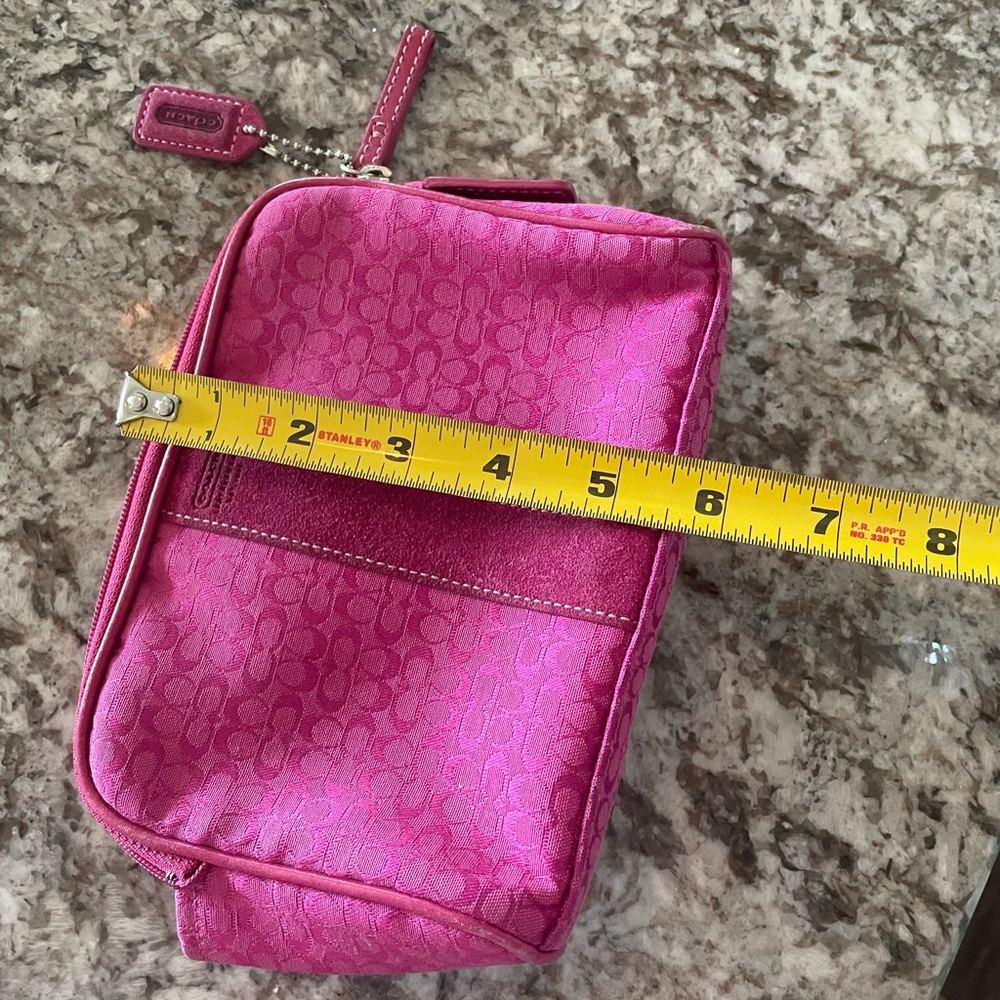Coach case - Picture 4 of 5